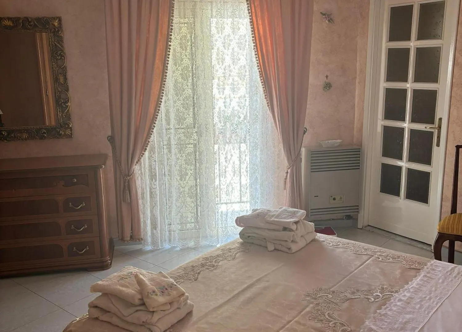 Апартаменты Appartamento Centro Storico Quartiere San Michele Шакка